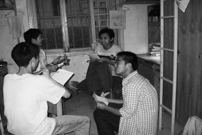 被称为“四大才子”的同学
被称为“四大才子”的同学