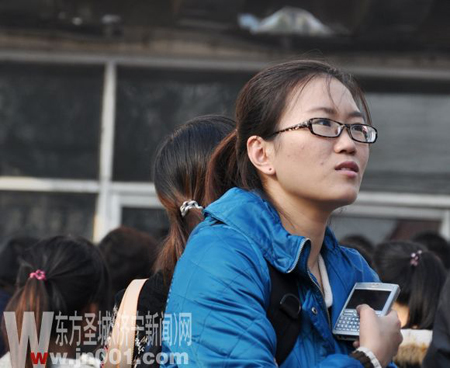 济宁考研现场确认开始 1.5万大军踏上备考路