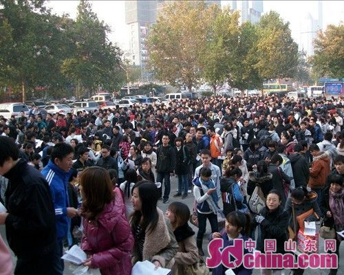 考研现场确认开始 信息错填可领校验码补报