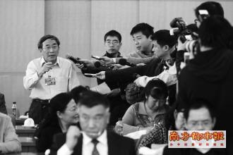 葛剑雄质问考研泄题事件